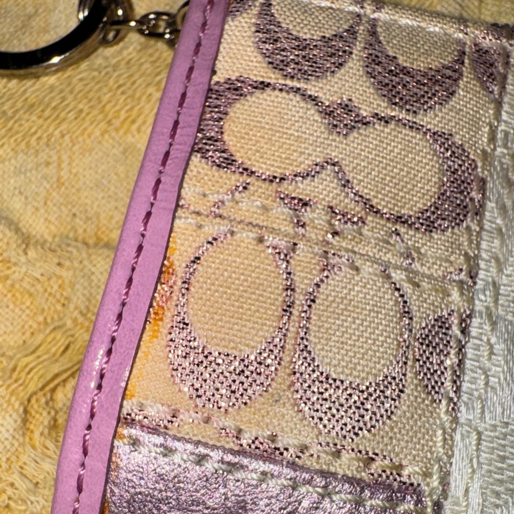 🌸☮️🍦☔️Coach Pink and Cream Patchwork Tote and Small Change Pouch - Picture 12 of 14